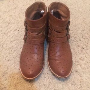 American eagle boots